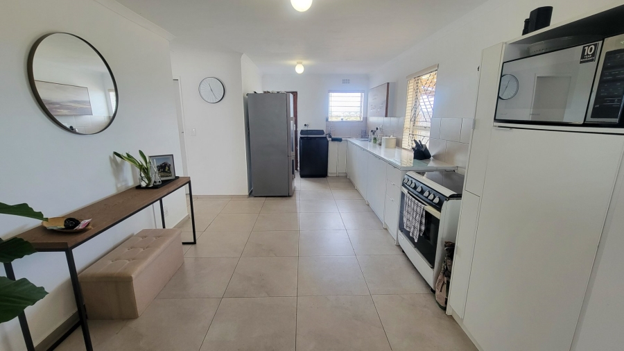 3 Bedroom Property for Sale in Silversands Western Cape